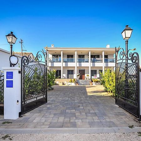 Apartments Victoria Privlaka Privlaka  Dış mekan fotoğraf
