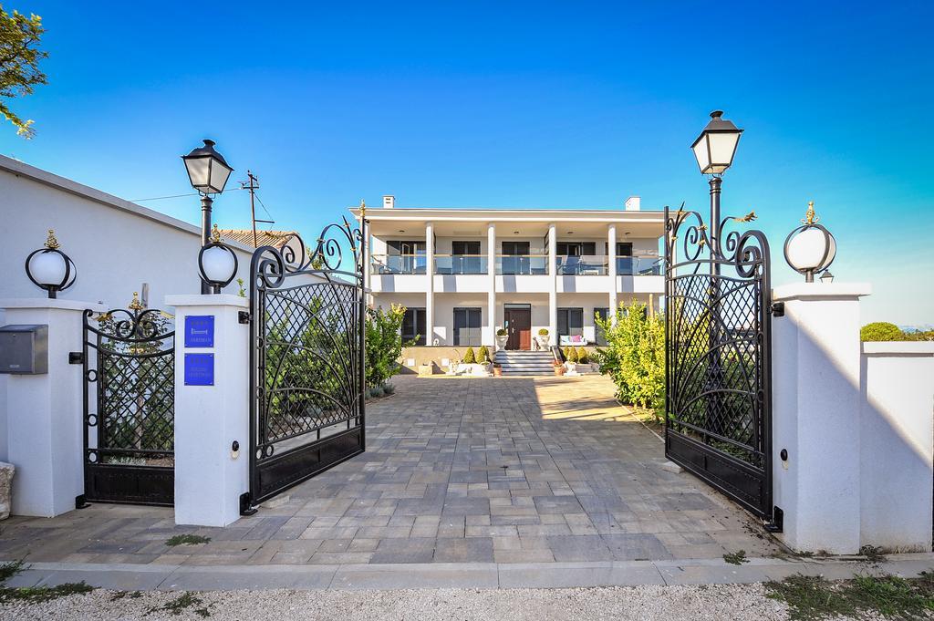 Apartments Victoria Privlaka Privlaka  Dış mekan fotoğraf